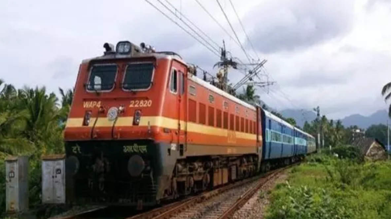 Indian Railways to operate record 9111 trips for summer travel